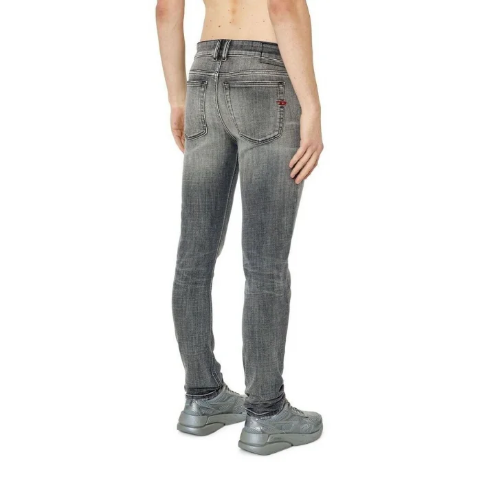 DIESEL JEANS 1979 09H71 L.32 #40 *01