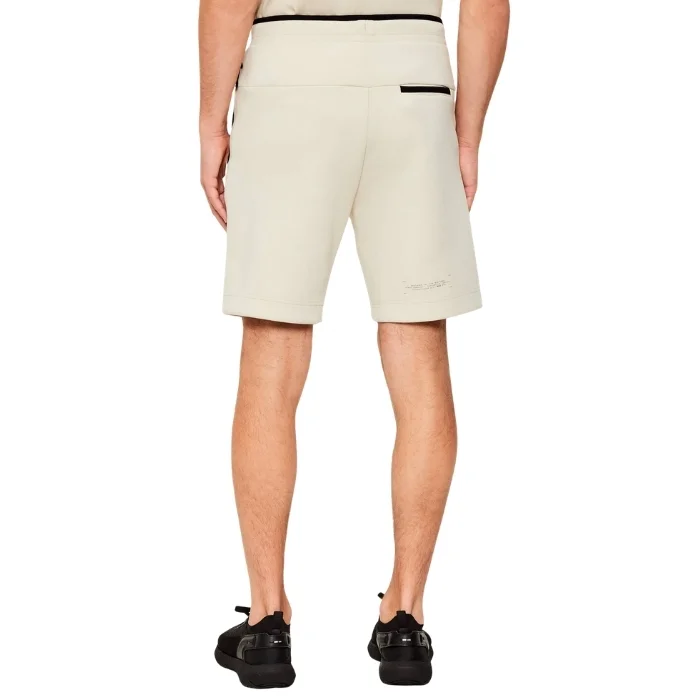 BOSS SHORT SNUG