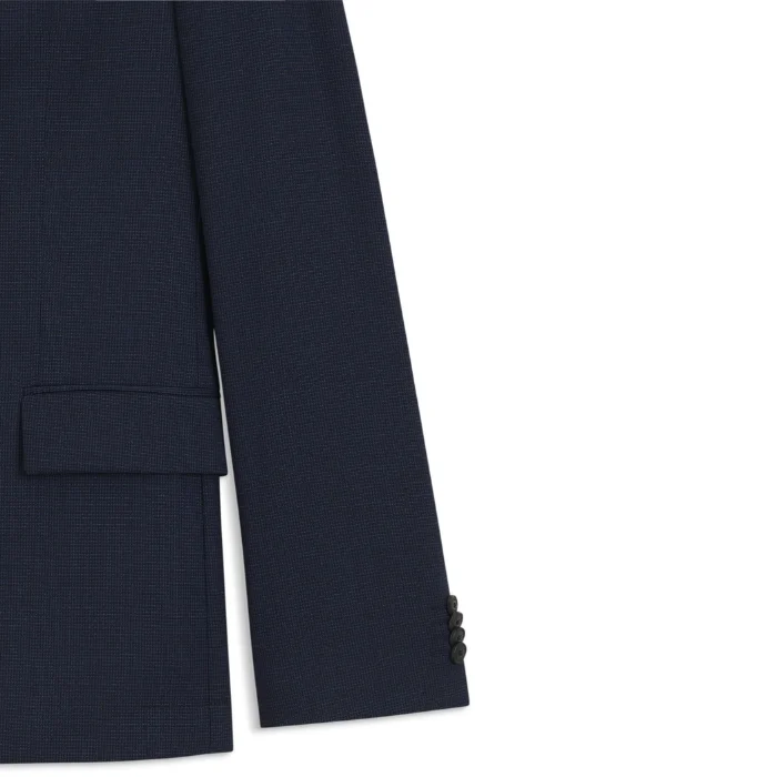 BOSS TRAJE