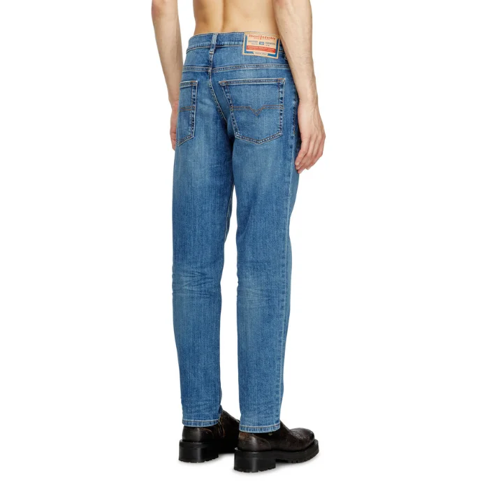 HUGO JEANS